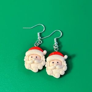 Santa Claus 🎅 Earrings